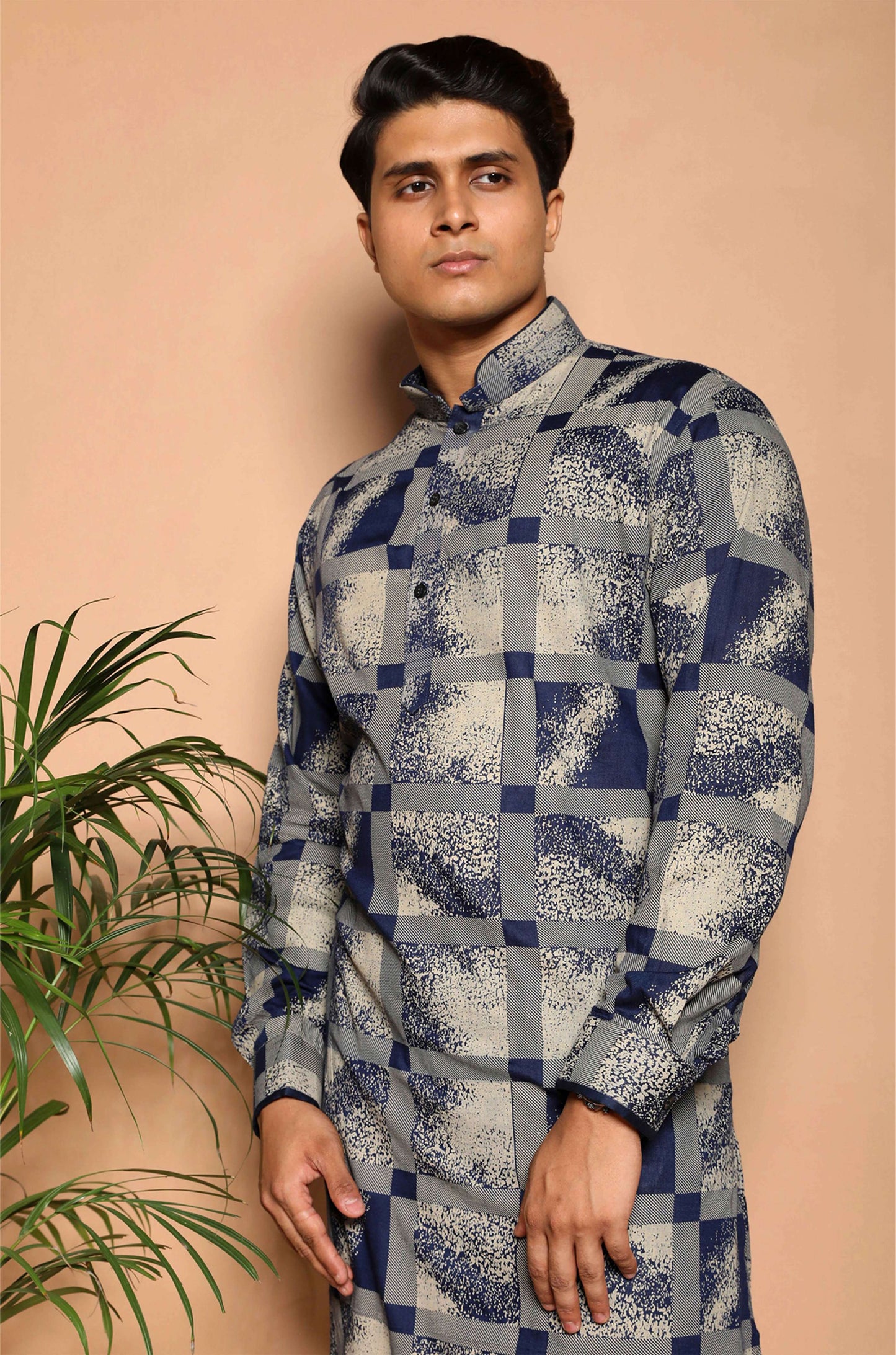 Fabriq by FFACE Men's Checkered Kurta, Blue and Grey, Cotton