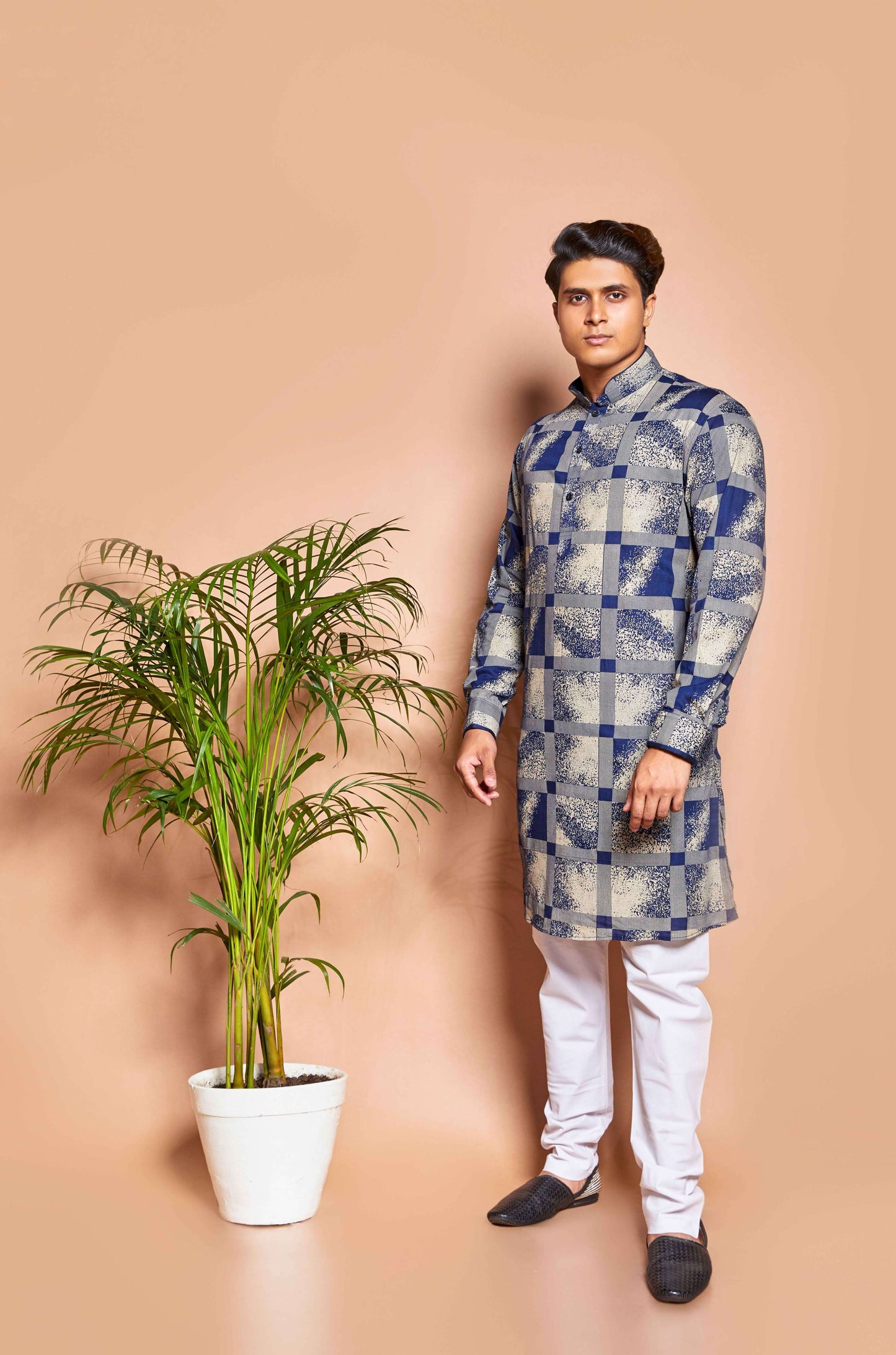 Fabriq by FFACE Men's Checkered Kurta, Blue and Grey, Cotton